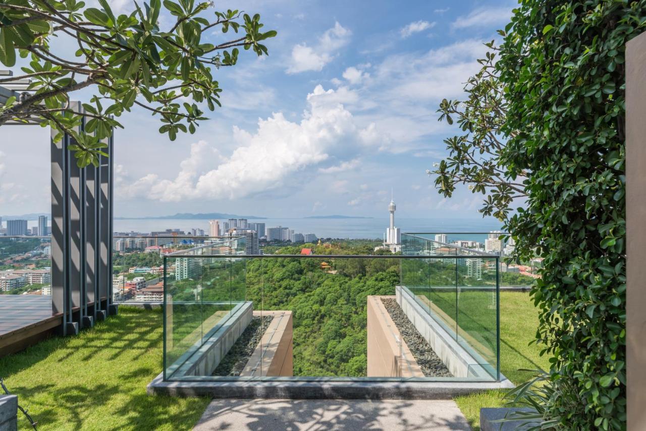 Unixx By The Sea Apartment Pattaya Bagian luar foto