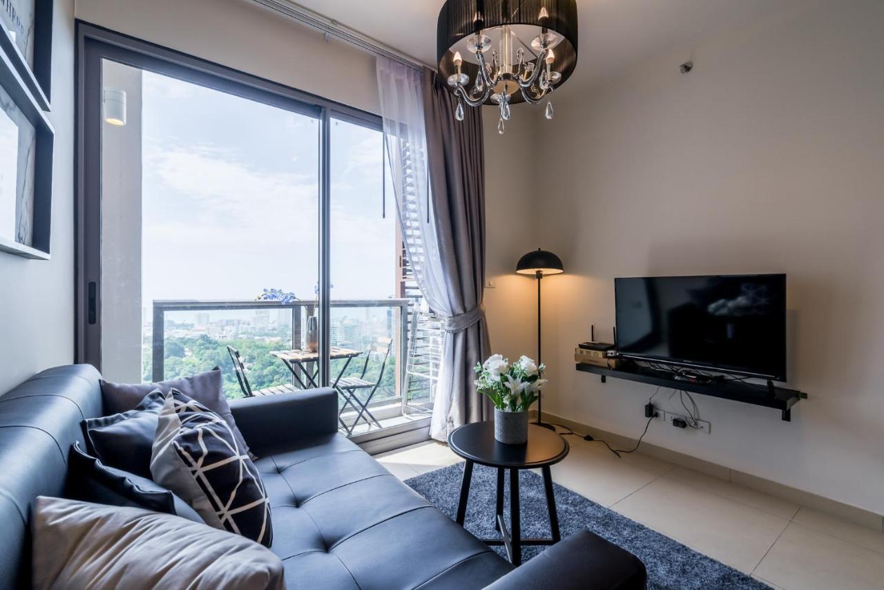 Unixx By The Sea Apartment Pattaya Bagian luar foto