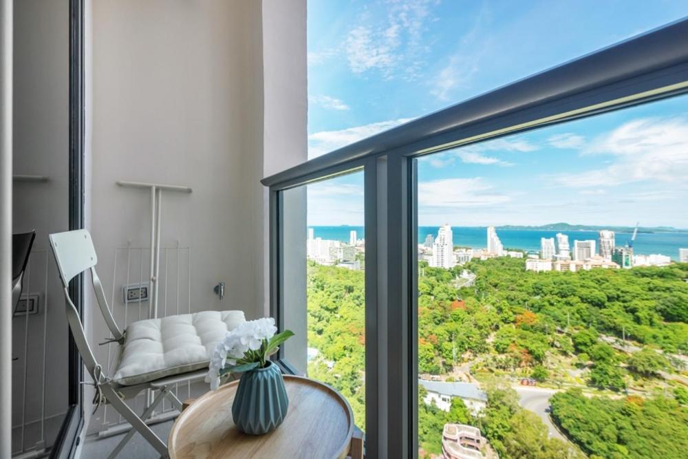 Unixx By The Sea Apartment Pattaya Ruang foto
